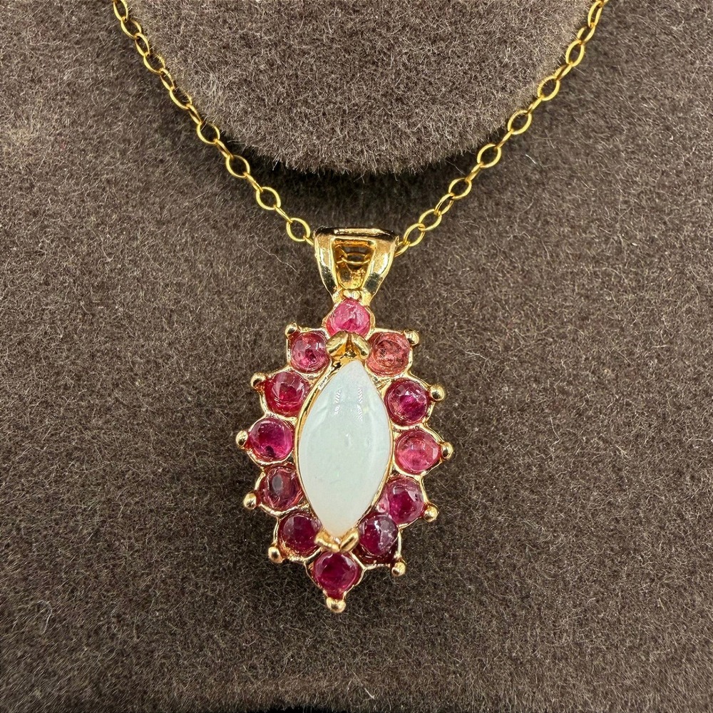 Vintage Ronte of Hollywood Gold Tone Pink Stone White Marquise Pendant Necklace